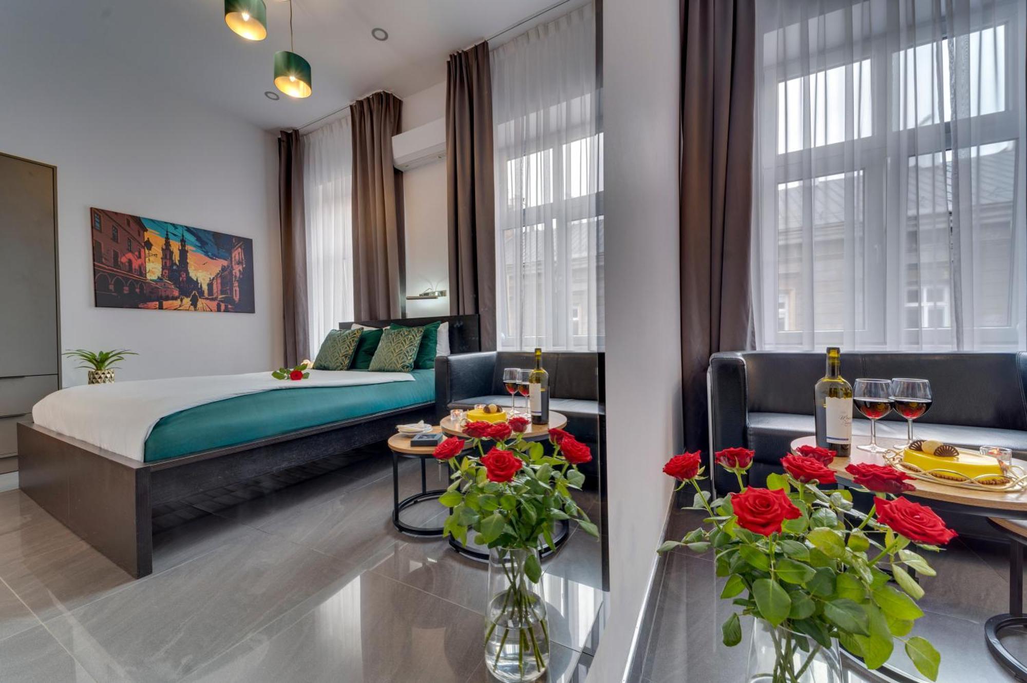 Komorowski Luxury Guest Rooms Kraków Zewnętrze zdjęcie