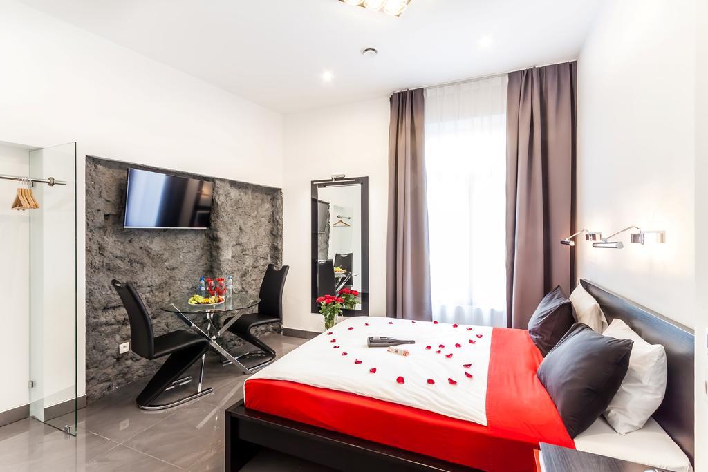 Komorowski Luxury Guest Rooms Kraków Zewnętrze zdjęcie